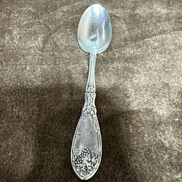 Oneida LA VIGNE Teaspoon 6” Silverplate (1908) Grapes Monogram “B” - Picture 1 of 12